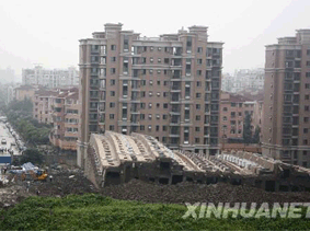 上海倒塌楼房 均价每平米14297元